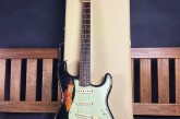 Fender Custom Shop 63 Stratocaster Super Heavy Relic SUper Faded Aged Black-9.jpg